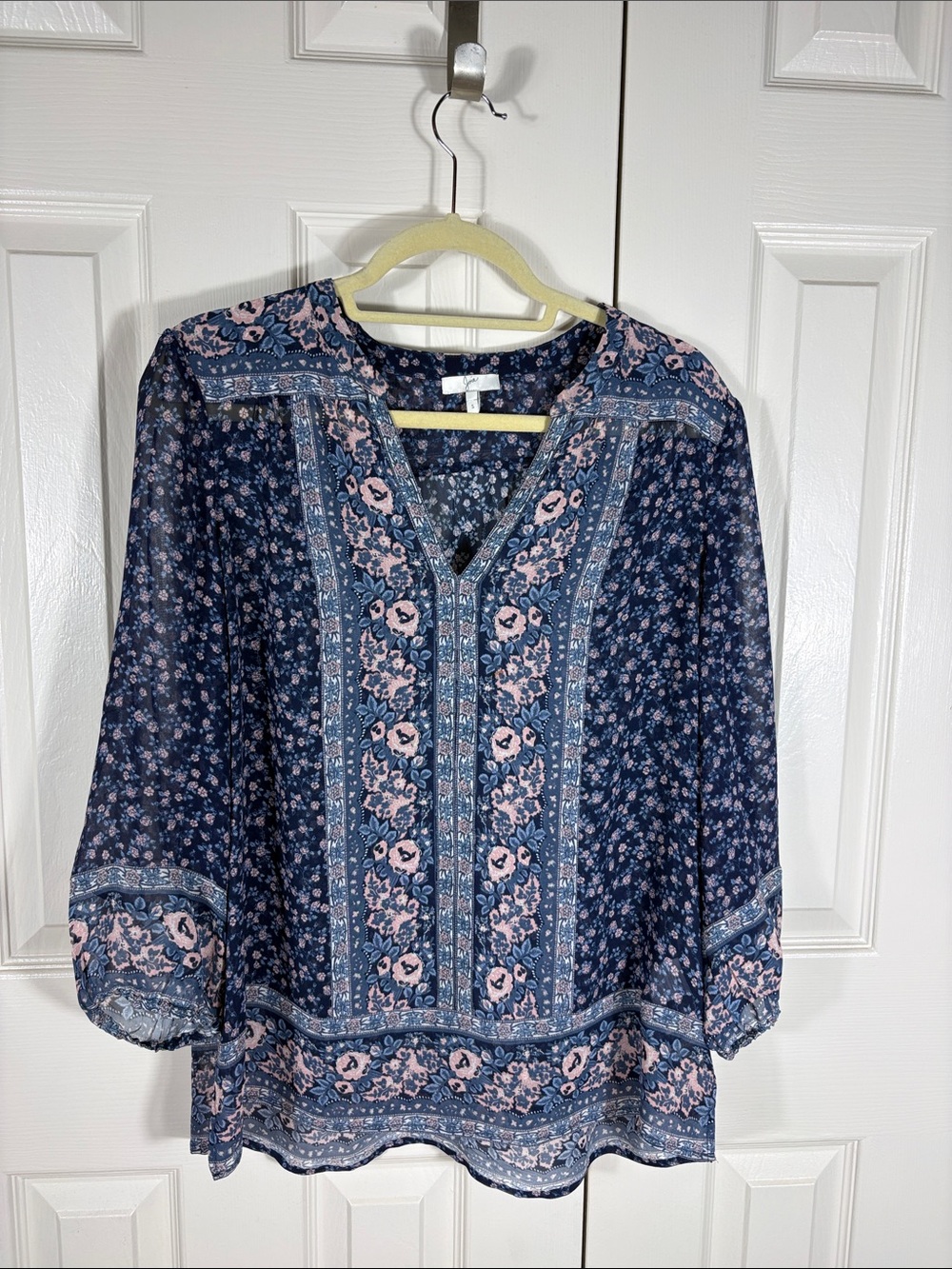 Joie Navy and Light Pink Floral V-Neck Tunic
